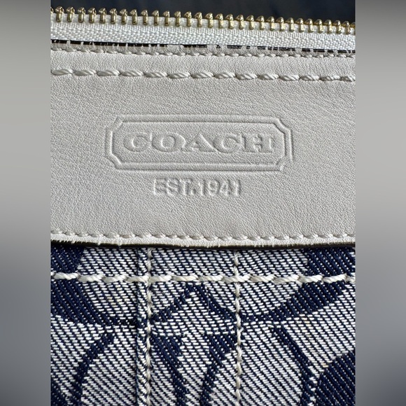 Coach Denim Bleecker Sufflette Y2K - Picture 11 of 16